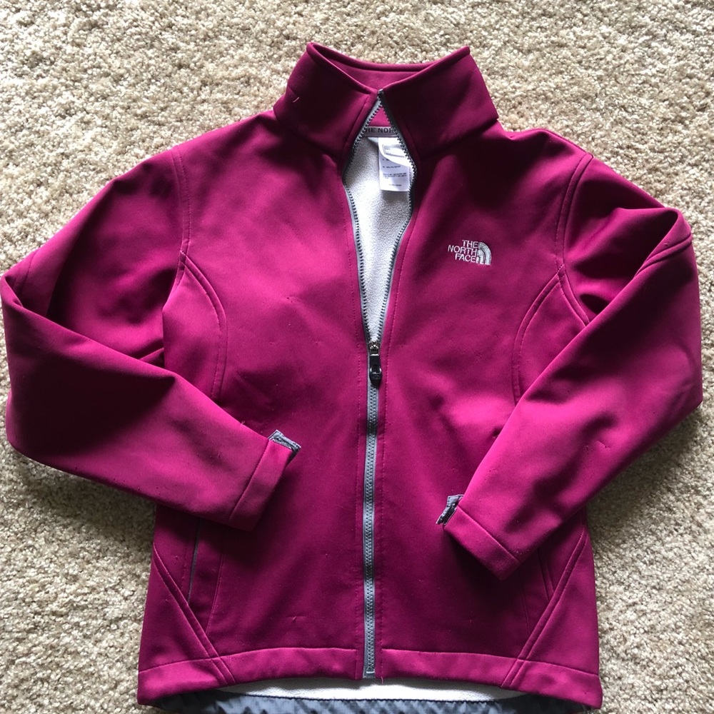 Women’s North Face Magenta Jacket.